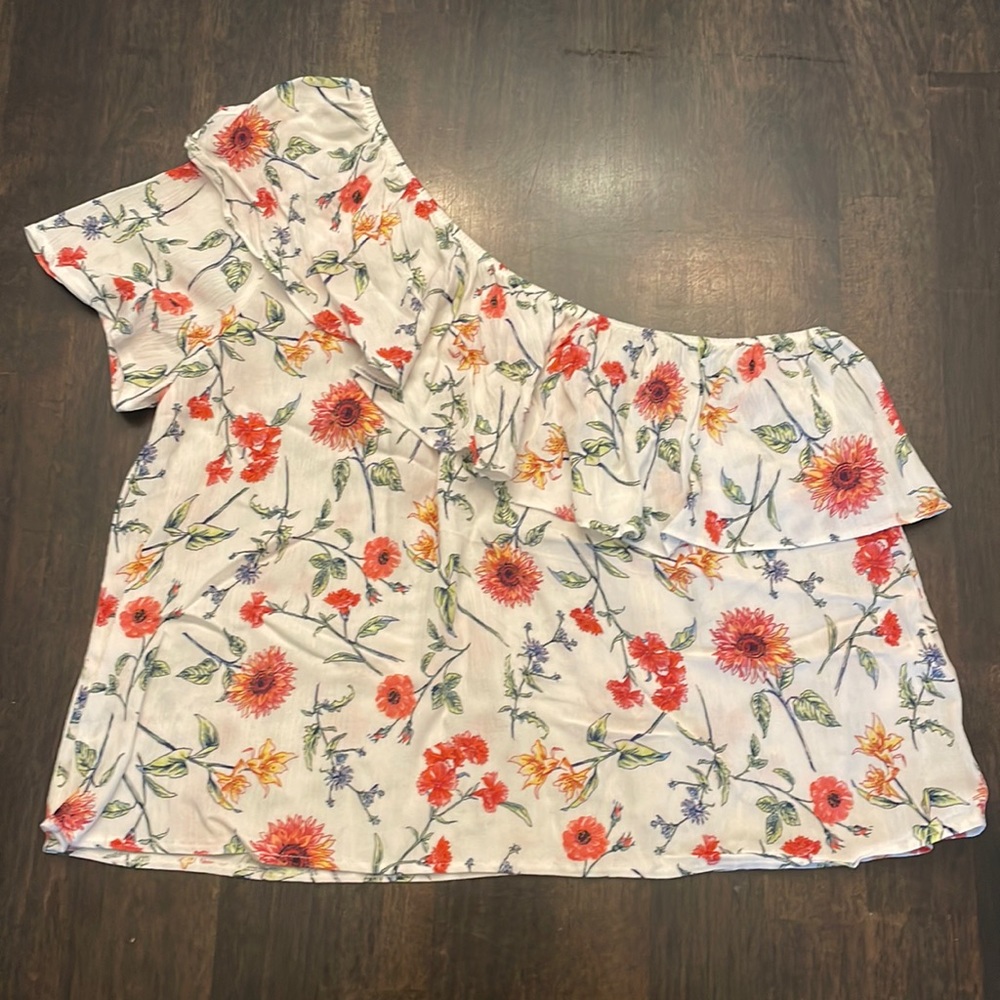 American Eagle floral one shoulder top